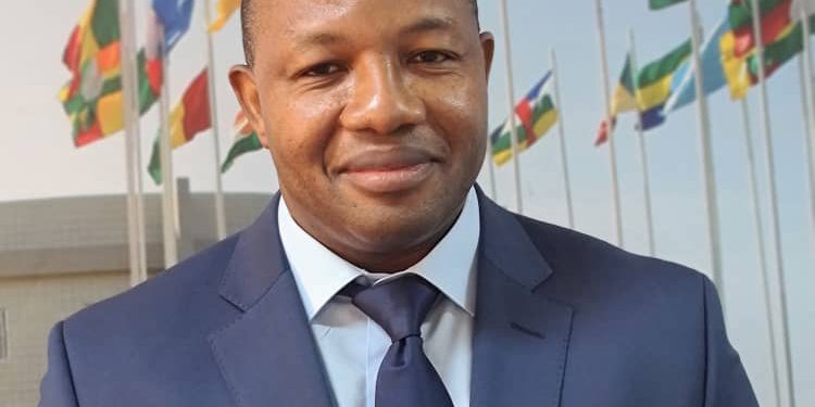 Le Secrétaire Général du CAMES présente sa vision à l’Assemblée générale de la CRUFAOCI